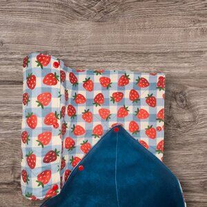 Eco-Friendly Reusable Paper Towels in Strawberry Print